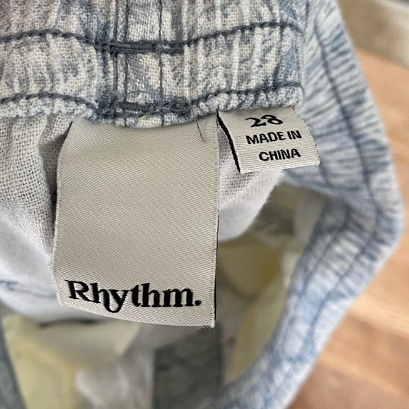 Rhythm Bivalve Jam Shorts 6” Linen Blend - Picture 3 of 7